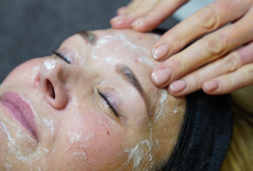 Everything you need to know about acne and effective treatments cover